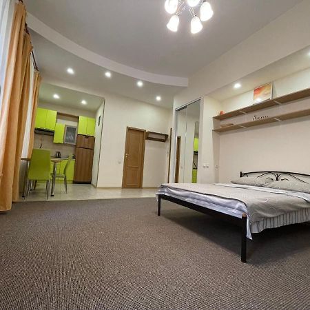 Odnokomnatnaya Studiya Kiev Esterno foto